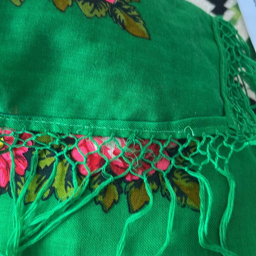 Large gorgeous pink and green wool shawl scarf wrap  or cover USSR or Russia - Picture 10 of 10